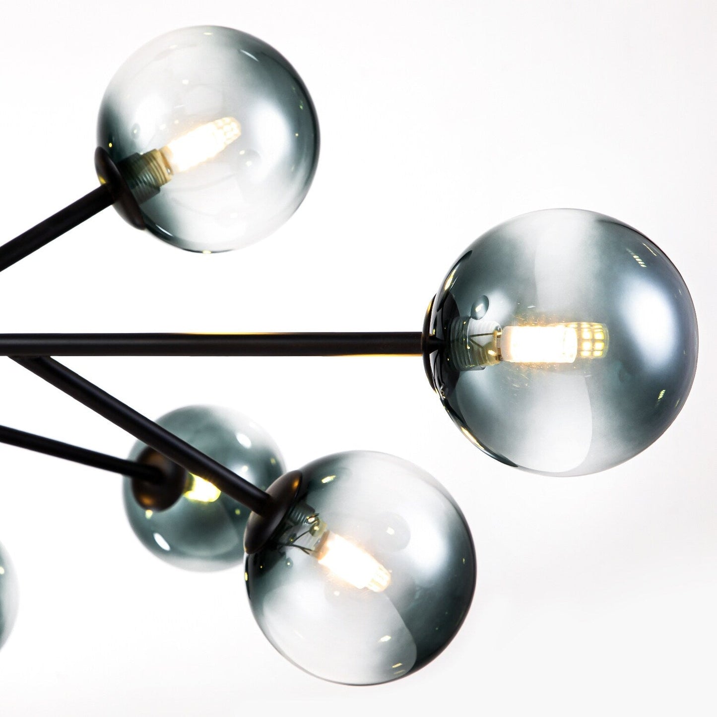 Luminaire à 15 lumières, style moderne, en forme de sputnik, pour îlot de cuisine, avec branches et globes de verre en forme de bulles.