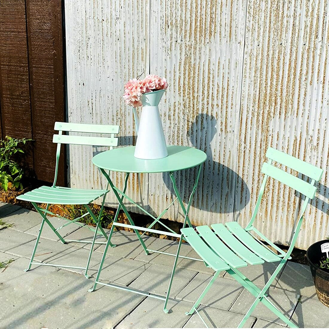 Ensemble de bistro pliable en métal 3 pièces, ensemble de conversation résistant aux intempéries pour l'intérieur et l'extérieur, pour patio, cour, jardin.