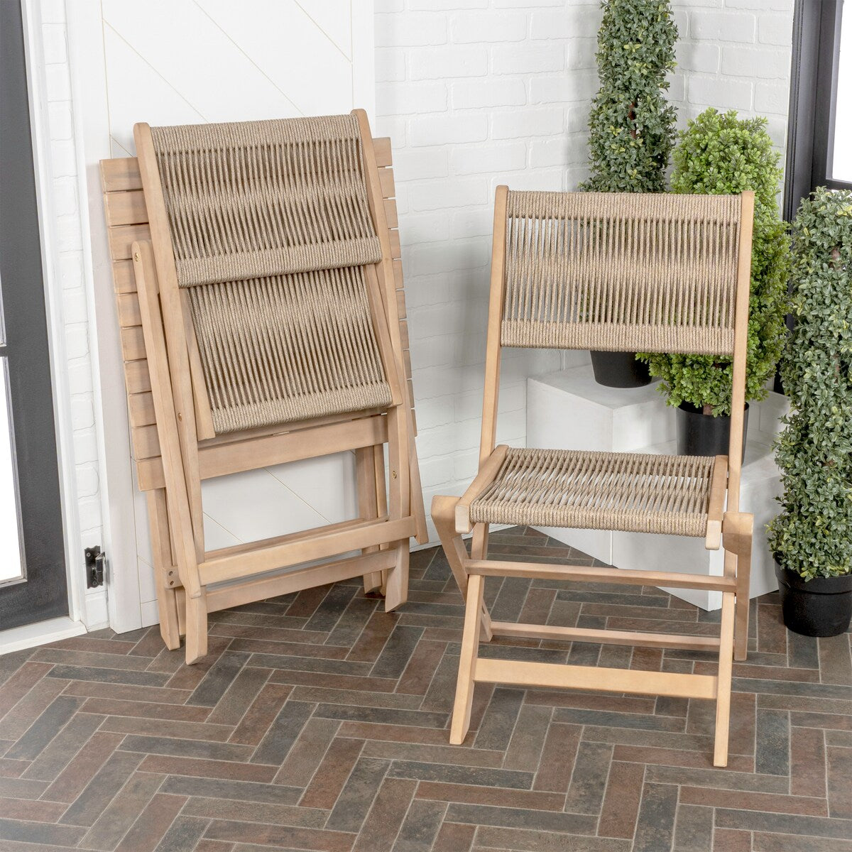 Cadiz Ensemble de bistro pliable pour extérieur en bois d'acacia, style côtier moderne, 3 pièces, par JONATHAN Y