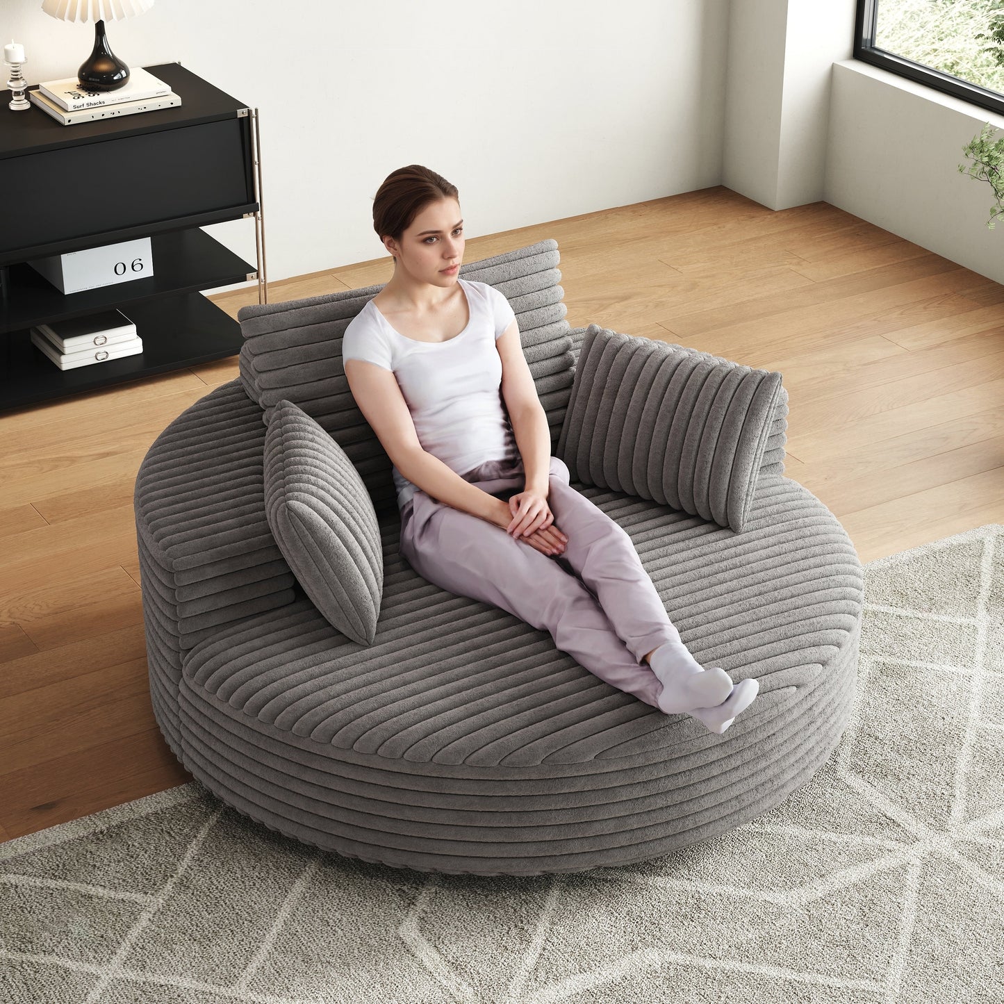 Fauteuil pivotant à une place en chenille cordouroyée et mousse