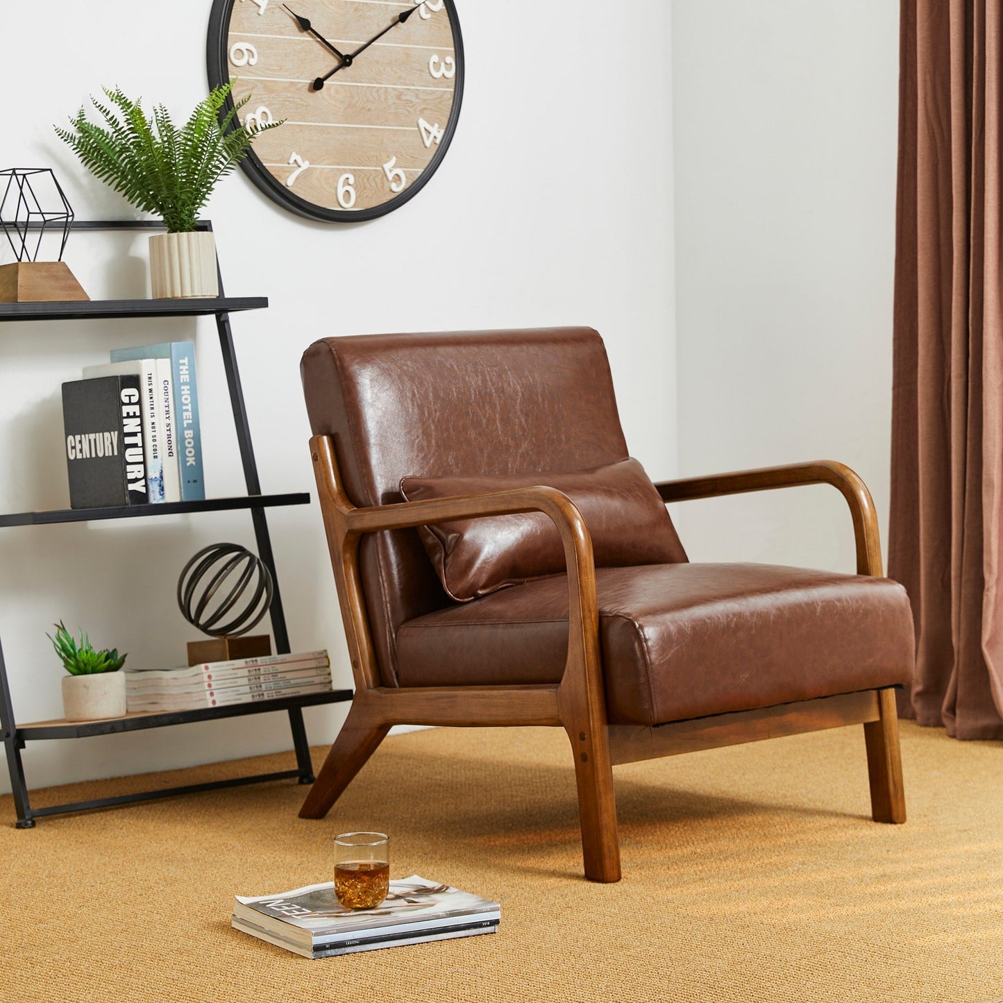 Fauteuil d'appoint Glitzhome en cuir PU, style moderne du milieu du siècle, avec coussin - 65,4 cm (l) x 85,75 cm (p) x 78,1 cm (h)