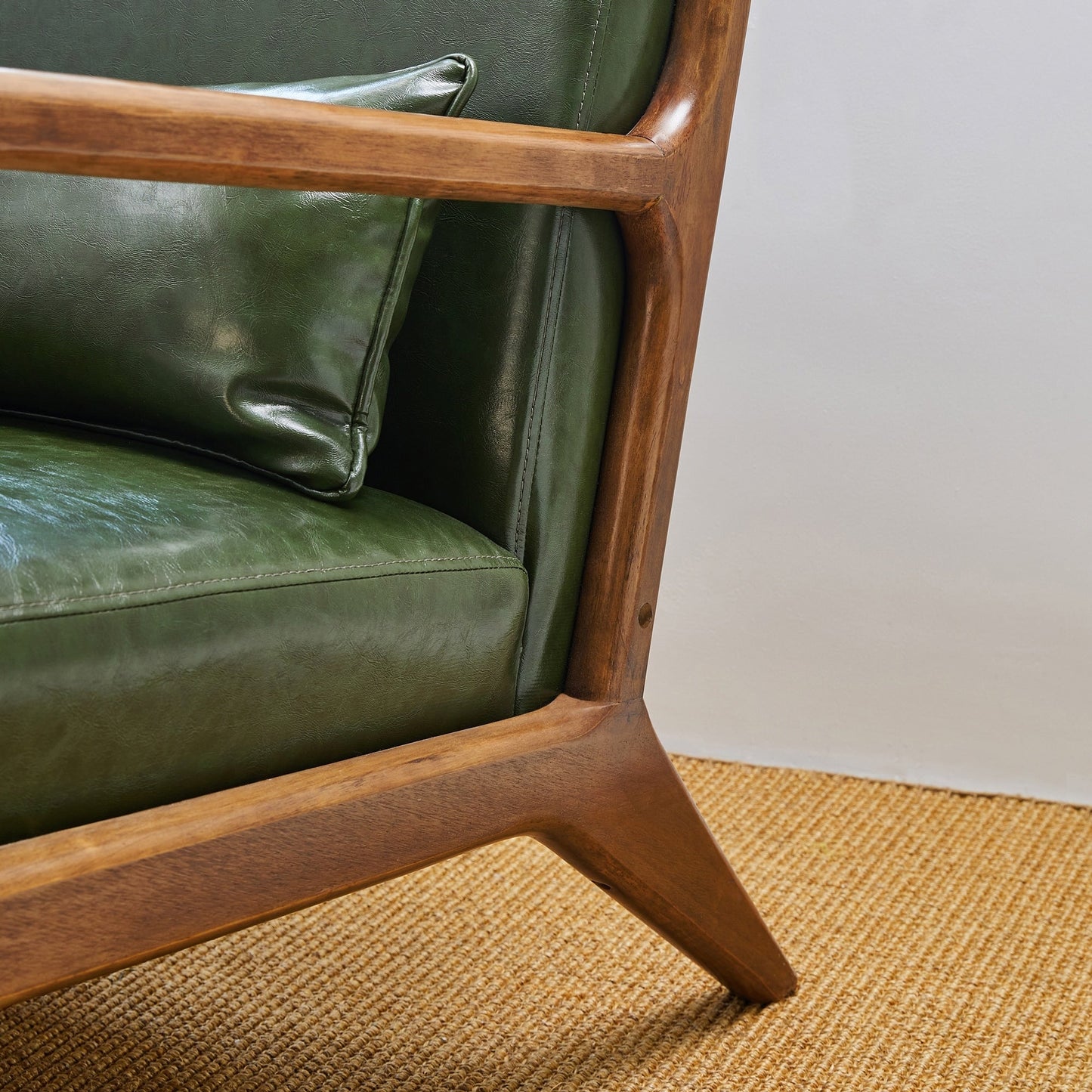 Fauteuil d'appoint Glitzhome en cuir PU, style moderne du milieu du siècle, avec coussin - 65,4 cm (l) x 85,75 cm (p) x 78,1 cm (h)