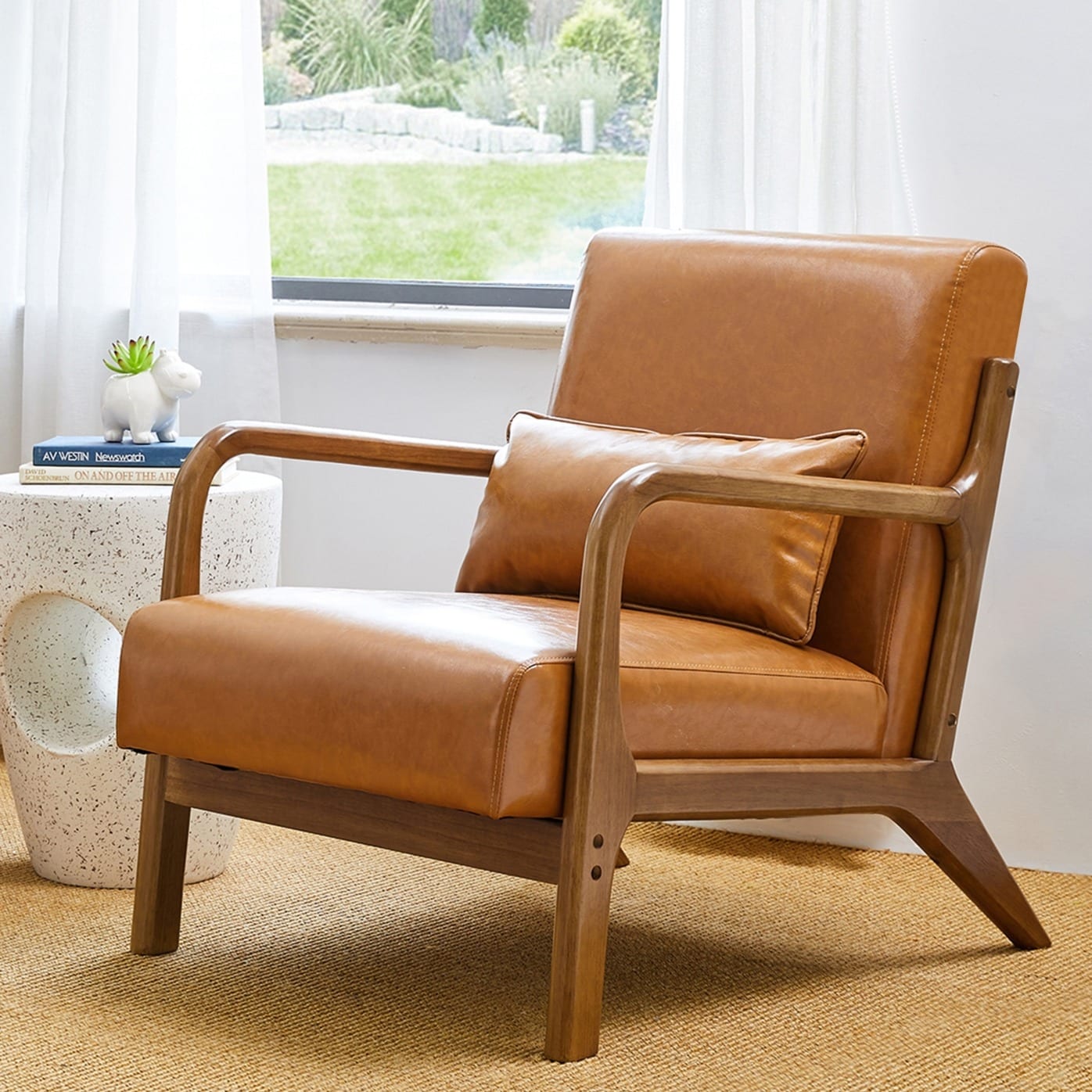 Fauteuil d'appoint Glitzhome en cuir PU, style moderne du milieu du siècle, avec coussin - 65,4 cm (l) x 85,75 cm (p) x 78,1 cm (h)