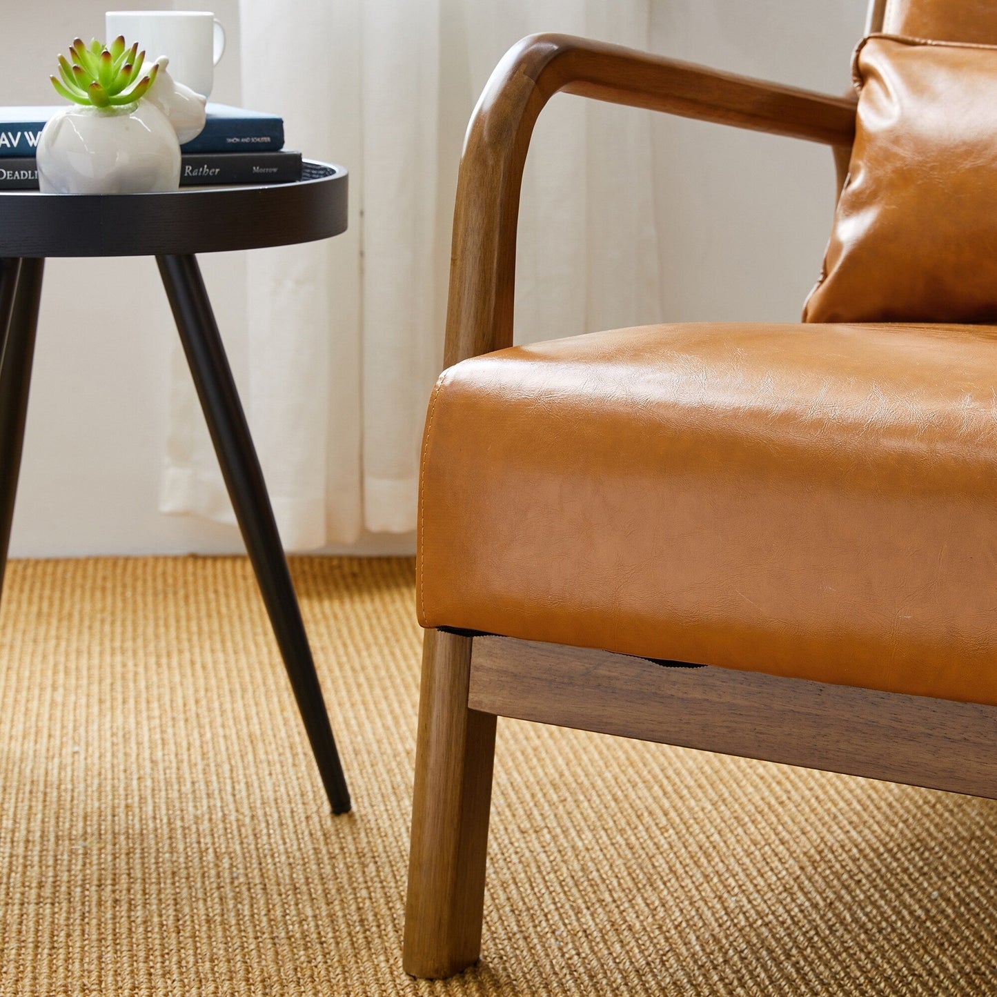 Fauteuil d'appoint Glitzhome en cuir PU, style moderne du milieu du siècle, avec coussin - 65,4 cm (l) x 85,75 cm (p) x 78,1 cm (h)