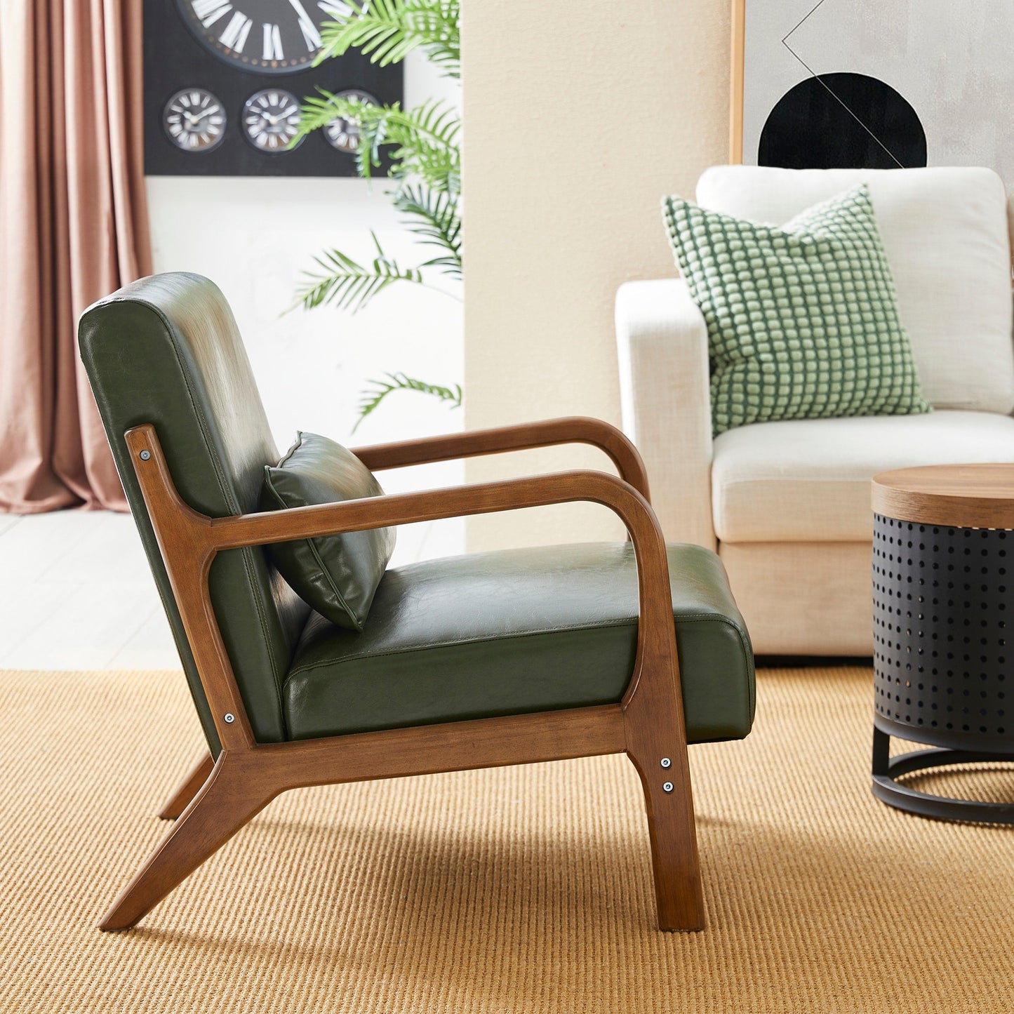 Fauteuil d'appoint Glitzhome en cuir PU, style moderne du milieu du siècle, avec coussin - 65,4 cm (l) x 85,75 cm (p) x 78,1 cm (h)