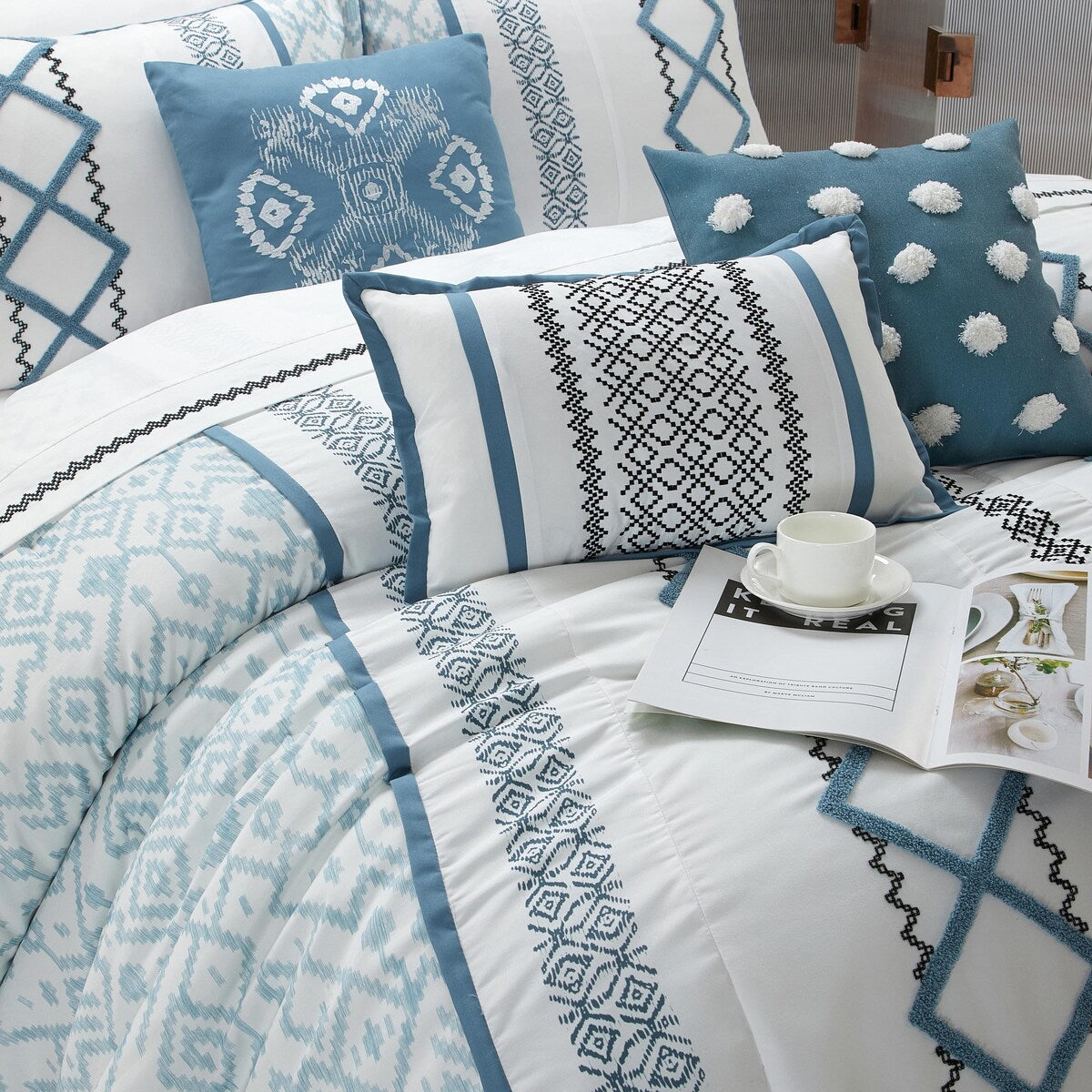 Ensemble de couette Nanshing Trina 15 pièces brodé bohème