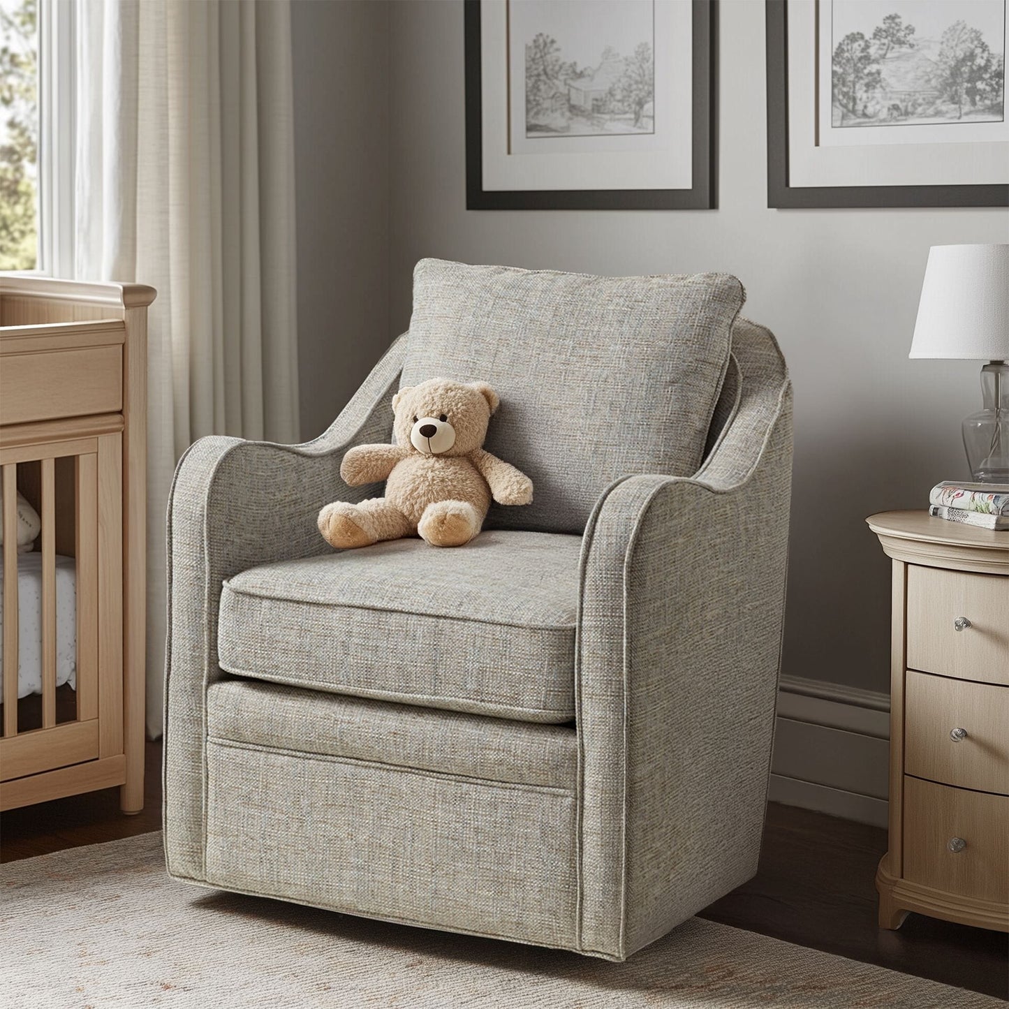 Fauteuil pivotant à accoudoirs incurvés et recouvert de tissu Madison Park Betty