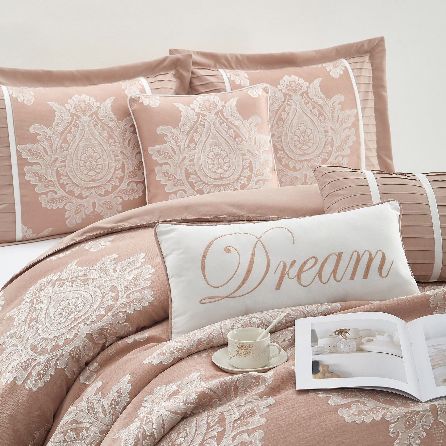 Ensemble de Couette Traditionnel Damassé 7 Pièces Nanshing Tiana