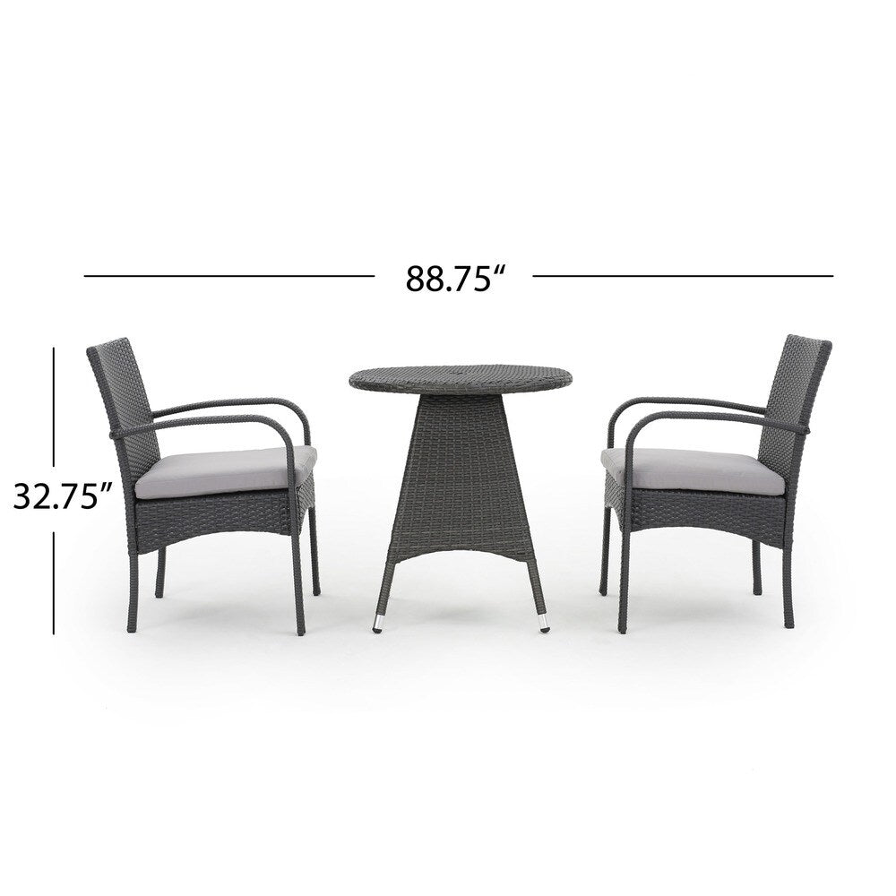 Ensemble de bistro en osier pour extérieur Peterson, 3 pièces, avec coussins, de Christopher Knight Home