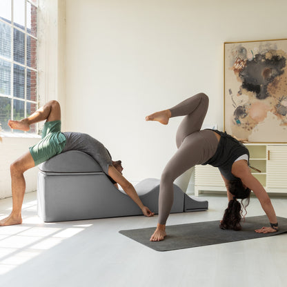 Chaise longue convertible Avana Kami / Yoga et massage - Pouf 2-en-1 avec chaise longue de yoga escamotable, microvelours - N/A