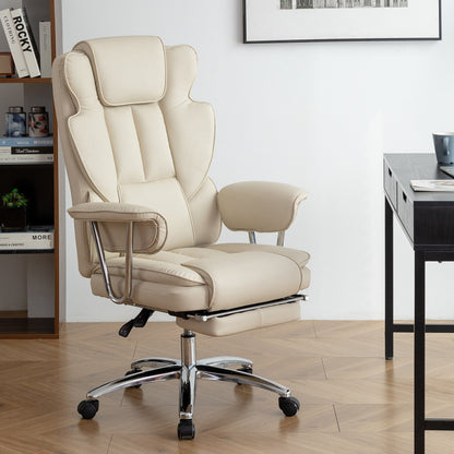 Fauteuil de bureau inclinable ergonomique à dossier haut en cuir synthétique beige, pivotant à 360°, avec support lombaire, repose-pieds et hauteur réglable.