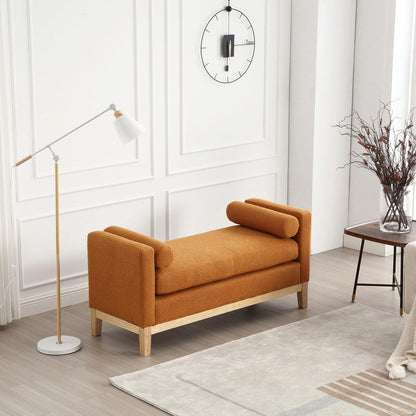 Tabouret-banc capitonné élégant de 53,5 pouces avec pieds en bois et coussins de soutien.