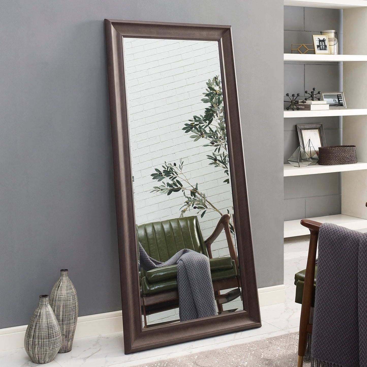 Grand miroir mural rectangulaire avec cadre - Miroir pleine longueur pour chambre à coucher et dressing.