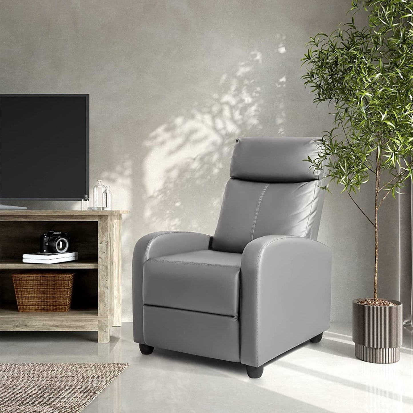 Canapé-lit inclinable en cuir PU Furniwell avec assise et dossier rembourrés.