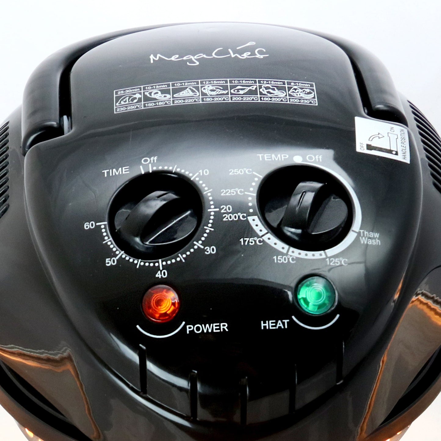 Friteuse à air portable à halogen MegaChef pour comptoir, couleur noire