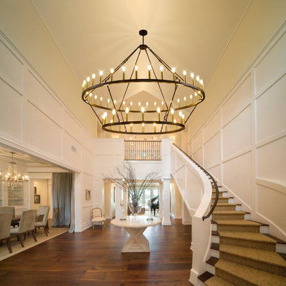 Luminaire suspendu moderne style ferme, lustre à 2 niveaux en forme de roue de charrette, grand luminaire pour plafond haut.