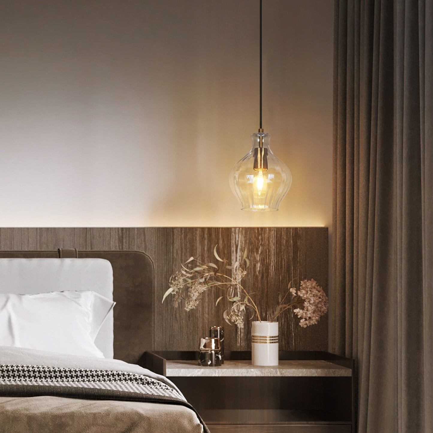 Suspension en laiton Coria, style moderne du milieu du siècle, 1 lumière, lampe d'îlot de cuisine chic, abat-jour cannelé, salle à manger.