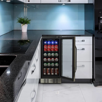 Réfrigérateur à boissons encastrable Newair de 15 pouces, capacité de 96 canettes, en acier inoxydable, avec commandes de température et étagères réglables.