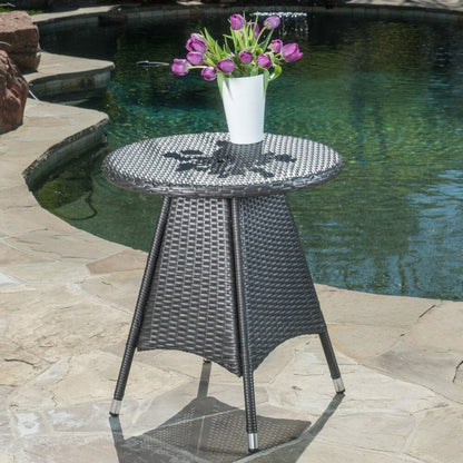 Ensemble de bistro en osier pour extérieur Peterson, 3 pièces, avec coussins, de Christopher Knight Home