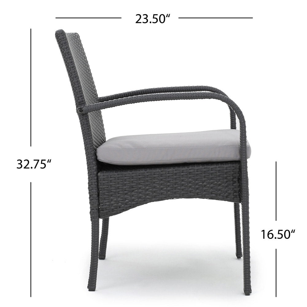 Ensemble de bistro en osier pour extérieur Peterson, 3 pièces, avec coussins, de Christopher Knight Home