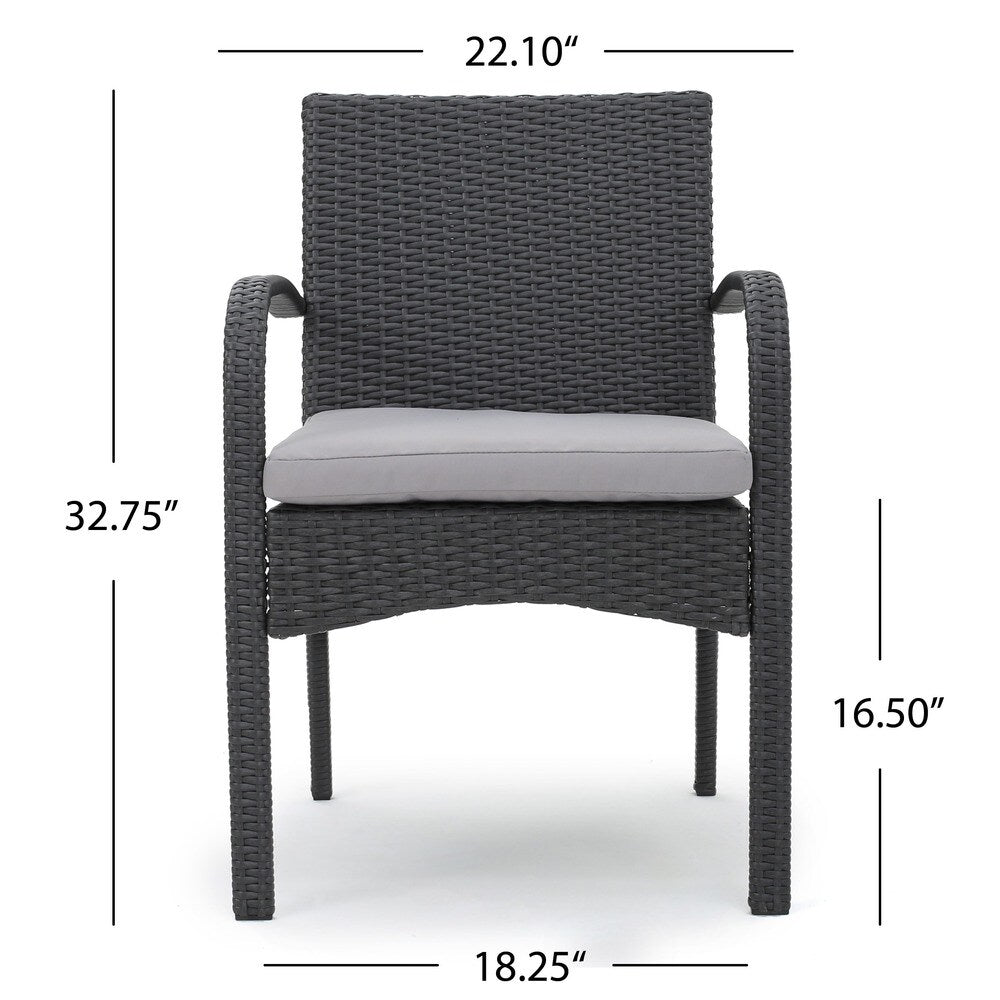 Ensemble de bistro en osier pour extérieur Peterson, 3 pièces, avec coussins, de Christopher Knight Home