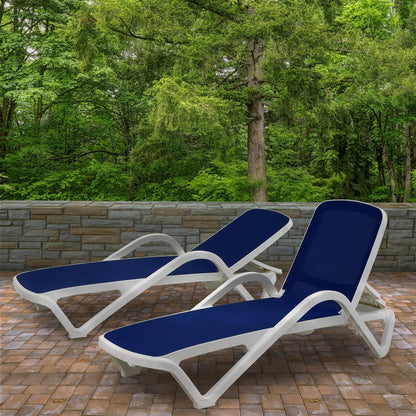 Ensemble de chaises longues à dossier inclinable Plymouth Collection, résistant aux intempéries - 77 pouces