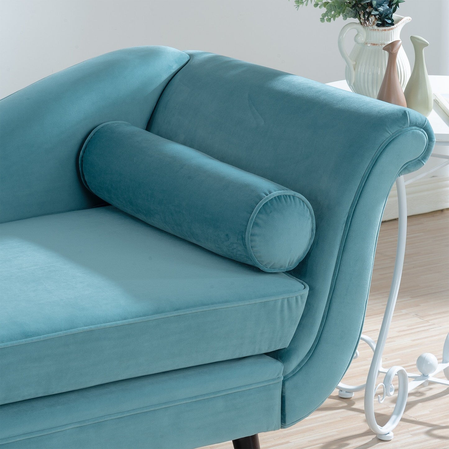 Chaise longue vintage avec accoudoirs enroulés de Christopher Knight Home